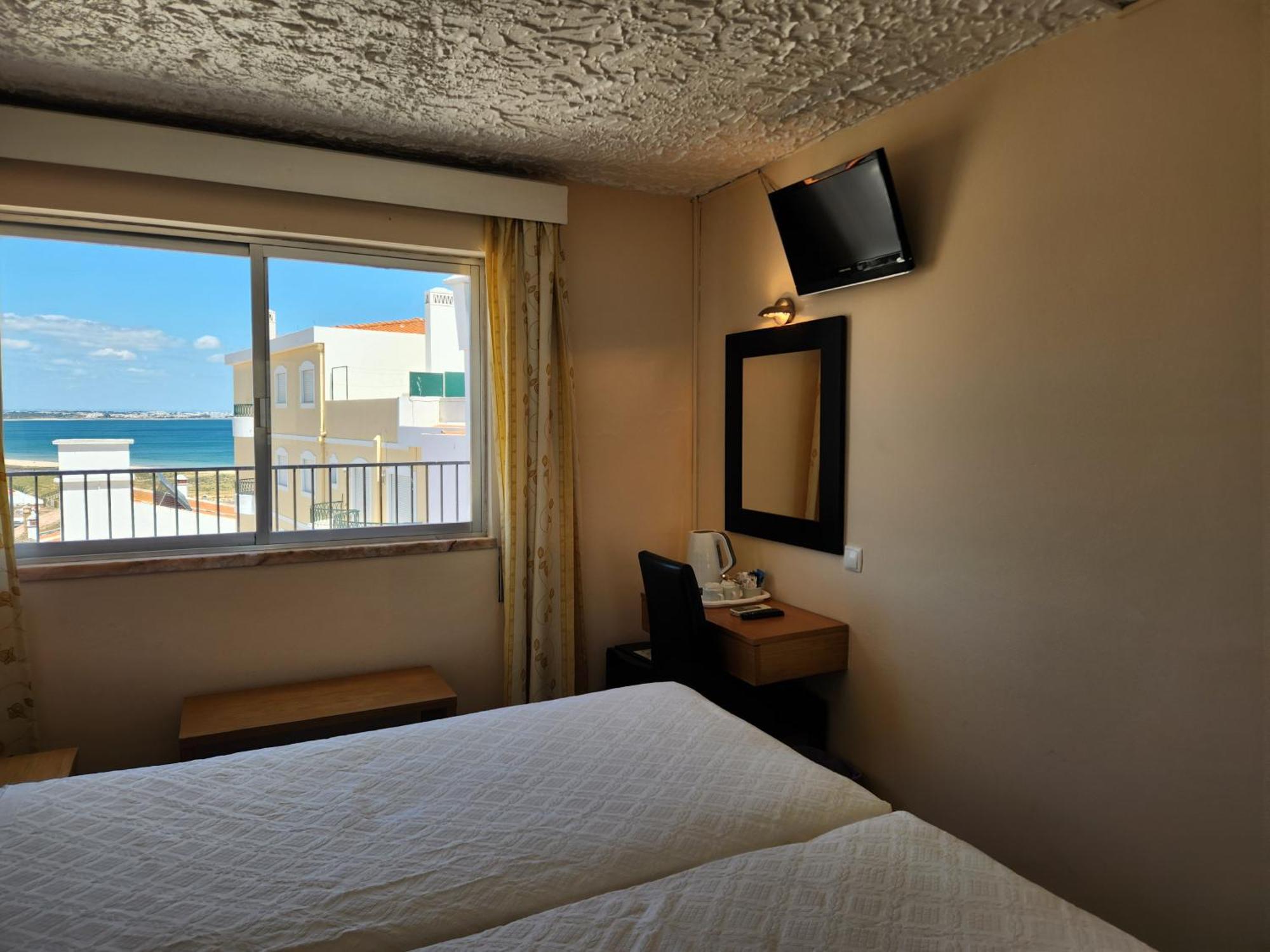 Hotel Riomar Lagos Esterno foto